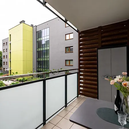 Grabiszynska - Balcony & Workspace - By Rentujemy Apartman