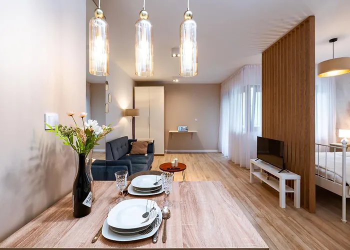 Grabiszynska - Balcony & Workspace - By Rentujemy Lejlighed *