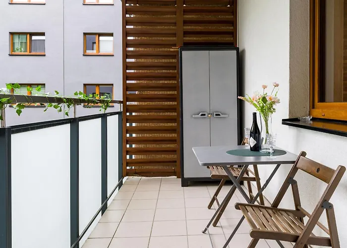 Grabiszynska - Balcony & Workspace - By Rentujemy Lejlighed Wrocław